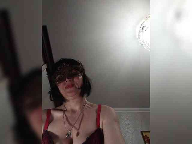 Lilya18 webcam