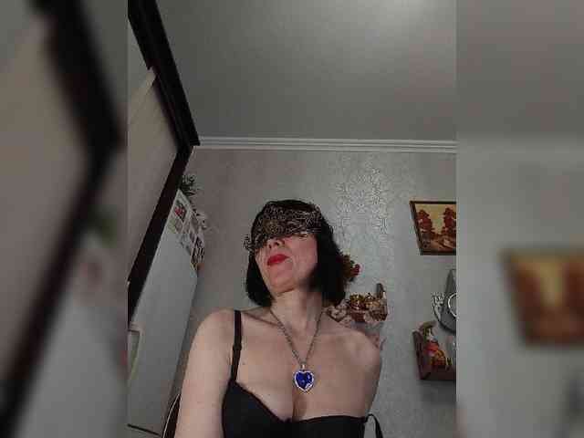 Lilya18 webcam