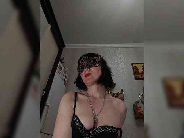 Lilya18 webcam