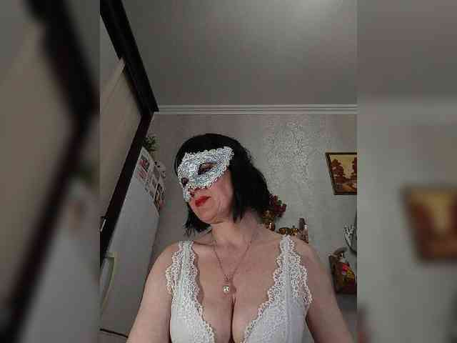Lilya18 webcam