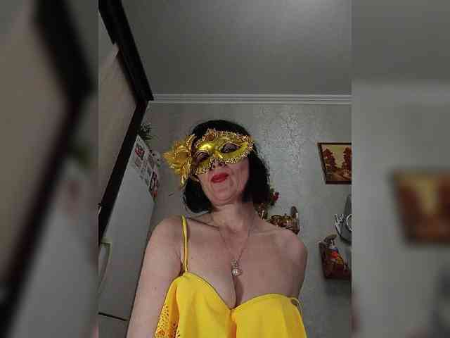 Lilya18 webcam