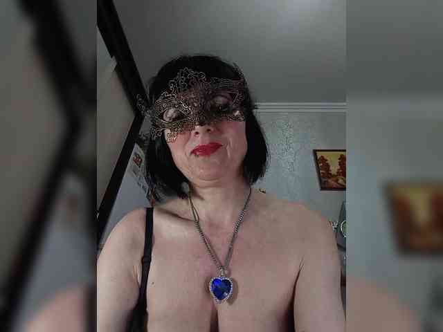 Lilya18 webcam