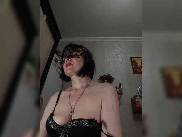 Lilya18 webcam