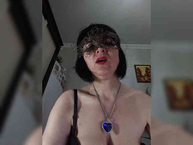 Lilya18 webcam