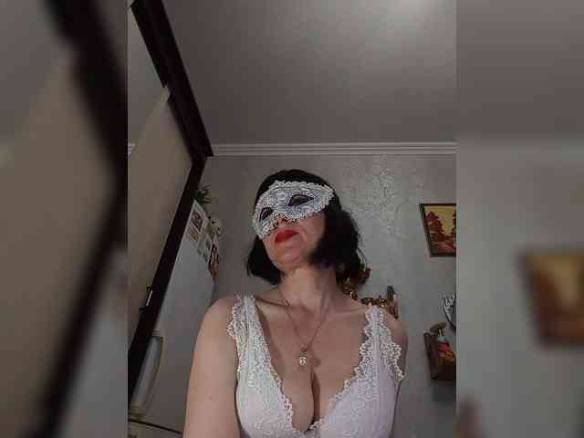 Lilya18 webcam