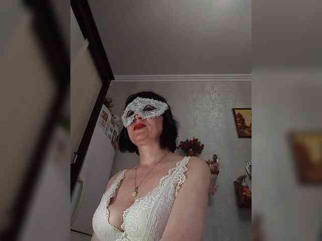Lilya18 webcam