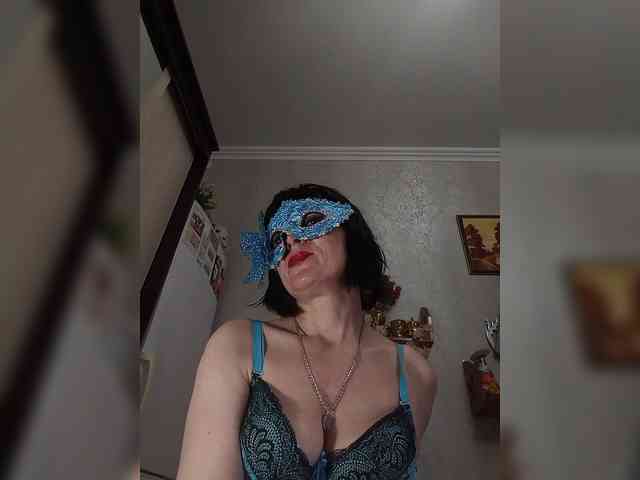 Lilya18 webcam
