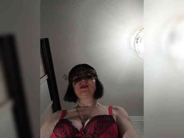 Lilya18 webcam