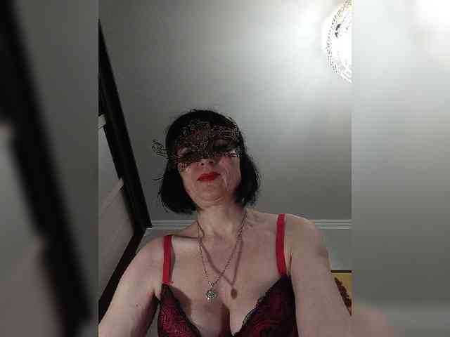 Lilya18 webcam