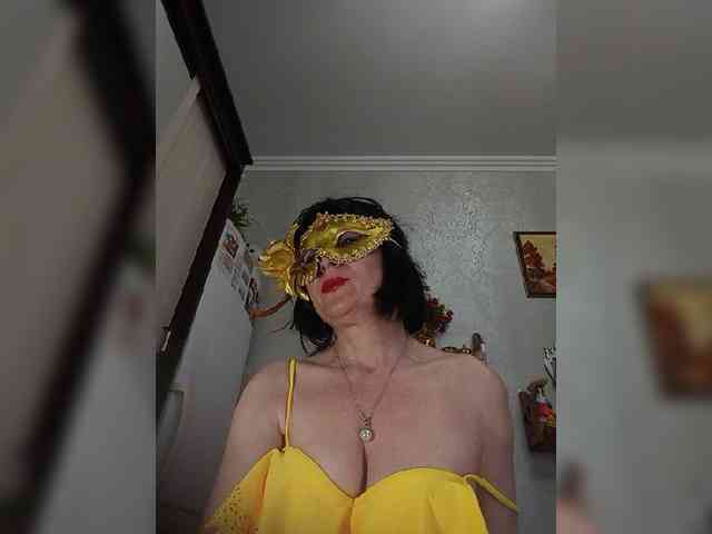 Lilya18 webcam