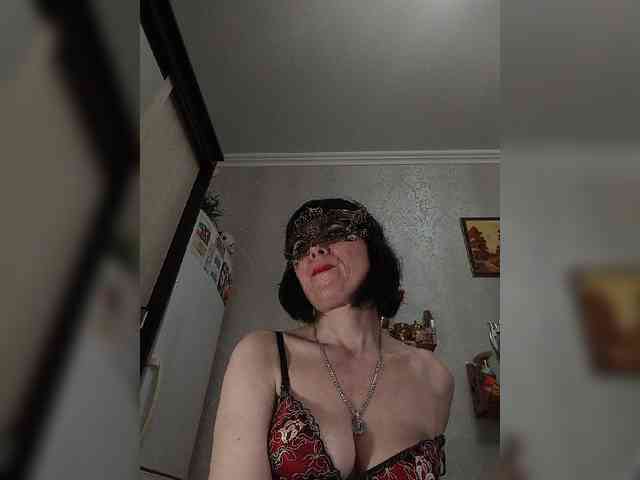 Lilya18 webcam