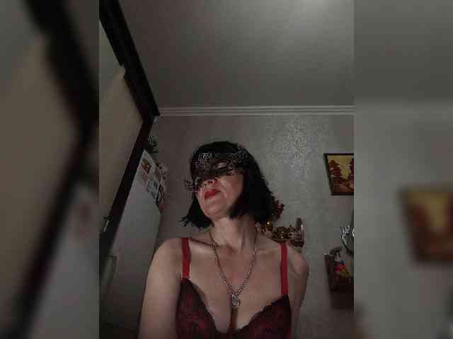 Lilya18 webcam