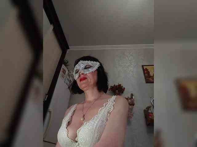 Lilya18 webcam