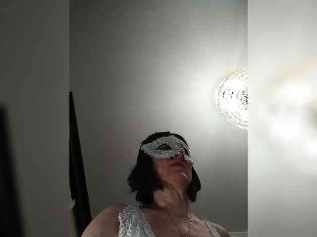 Lilya18 webcam