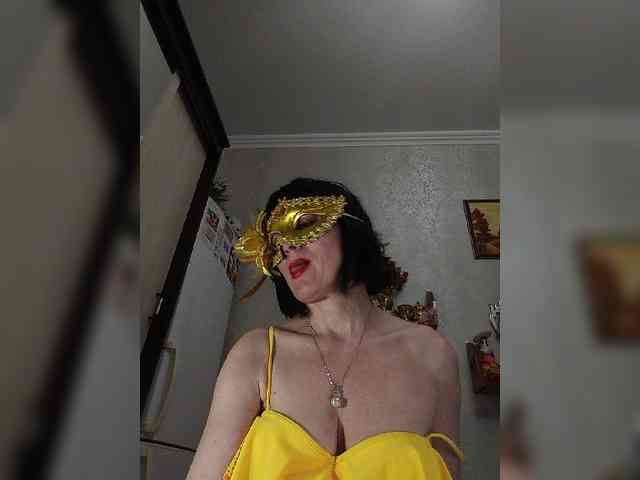 Lilya18 webcam