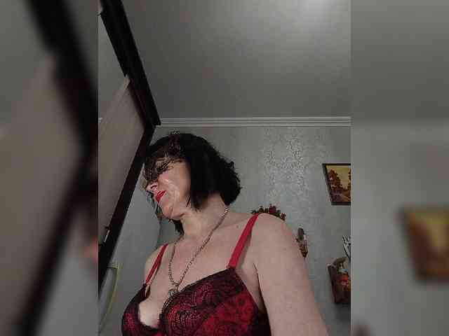 Lilya18 webcam