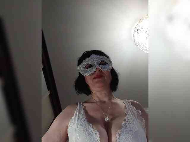 Lilya18 webcam