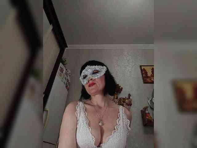 Lilya18 webcam