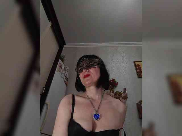 Lilya18 webcam