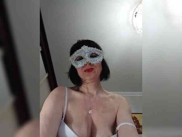 Lilya18 webcam