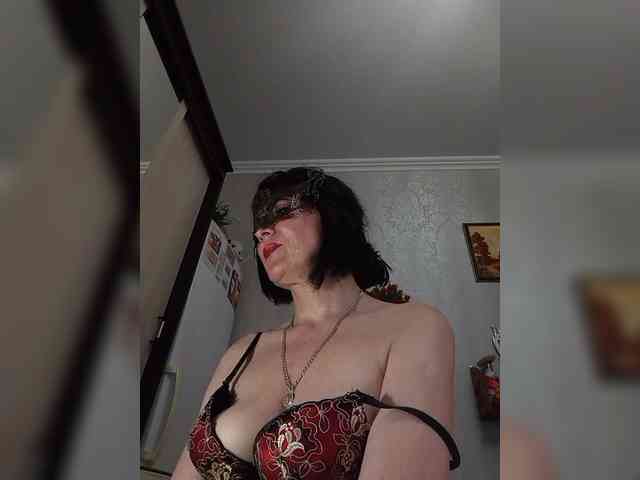 Lilya18 webcam