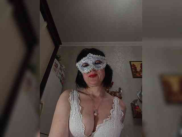 Lilya18 webcam