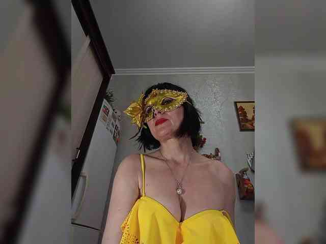 Lilya18 webcam