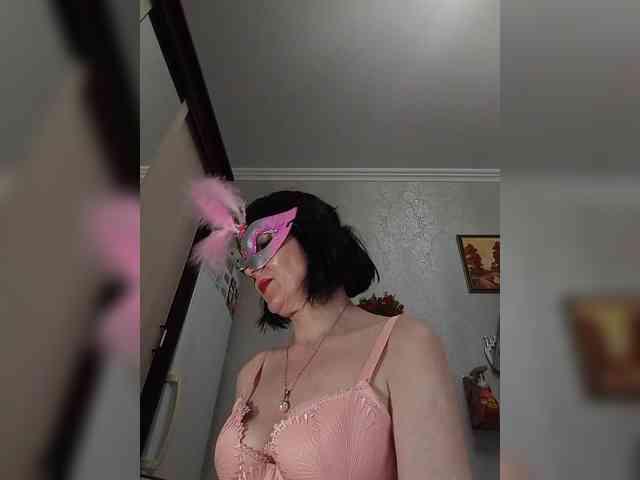 Lilya18 webcam