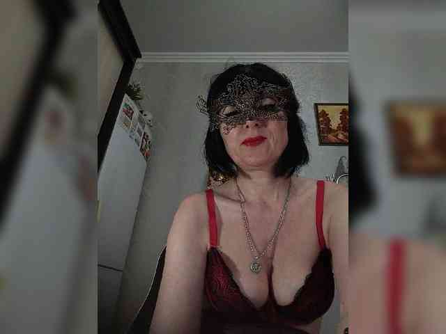 Lilya18 webcam
