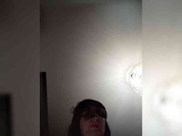 Lilya18 webcam