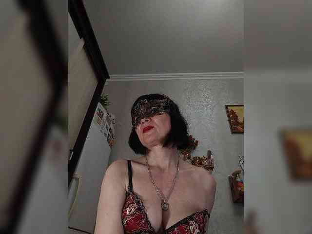 Lilya18 webcam