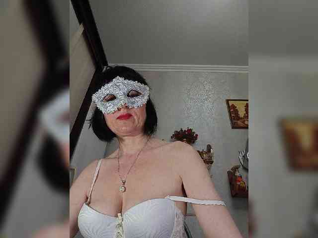 Lilya18 webcam