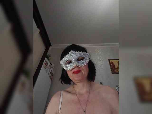 Lilya18 webcam