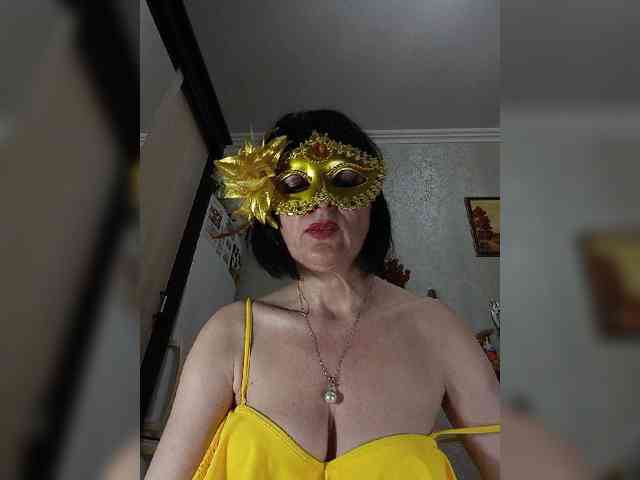 Lilya18 webcam