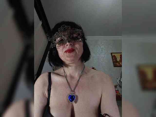 Lilya18 webcam