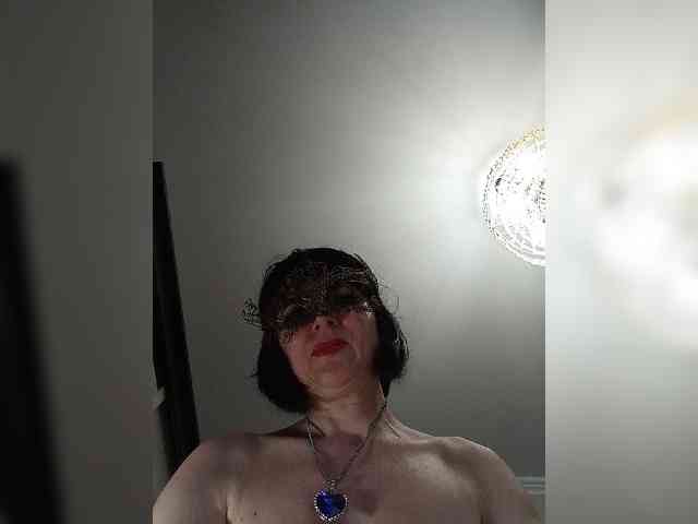 Lilya18 webcam