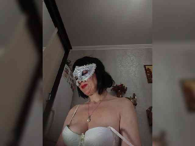 Lilya18 webcam