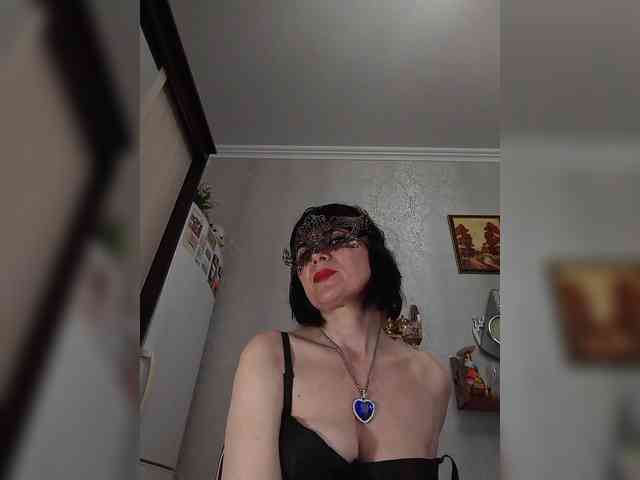 Lilya18 webcam