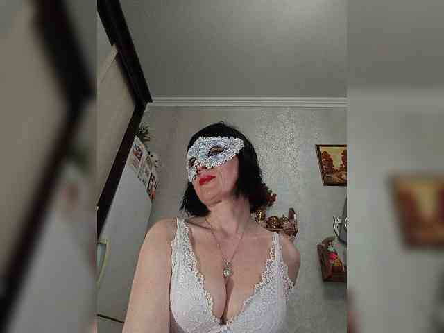 Lilya18 webcam