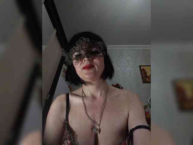 Lilya18 webcam