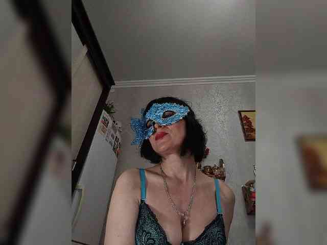 Lilya18 webcam