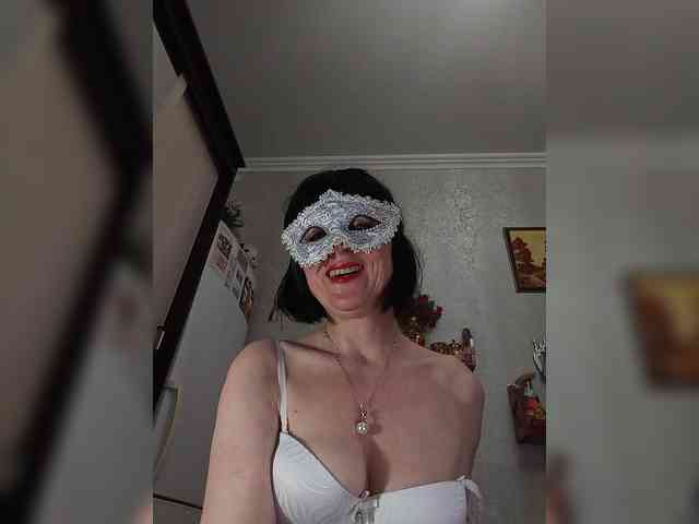 Lilya18 webcam