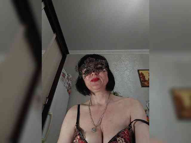 Lilya18 webcam