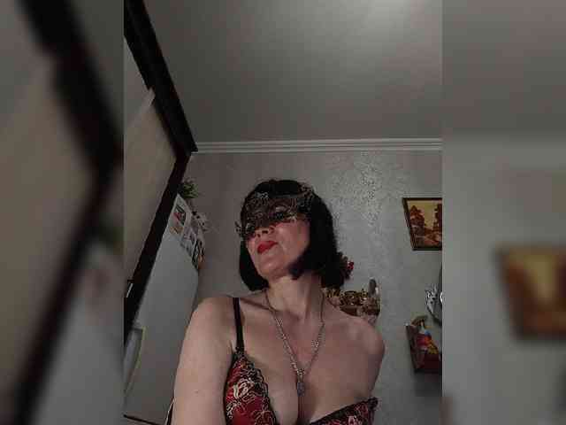 Lilya18 webcam