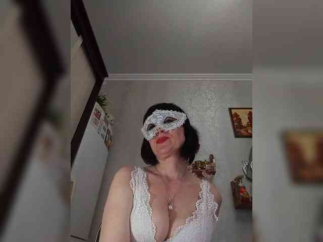 Lilya18 webcam