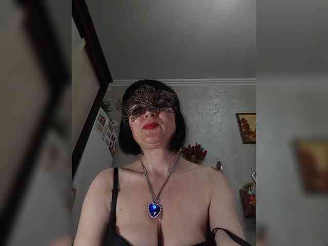 Lilya18 webcam