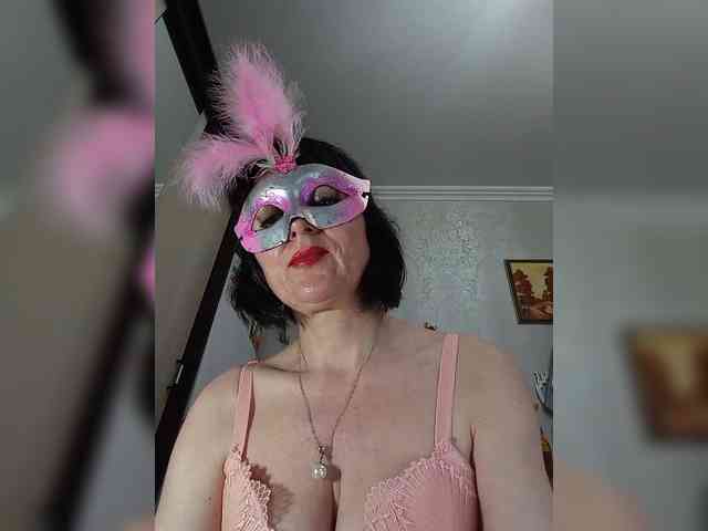 Lilya18 webcam