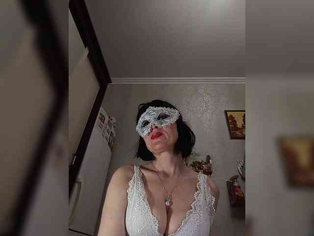 Lilya18 webcam