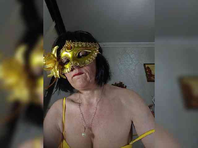 Lilya18 webcam