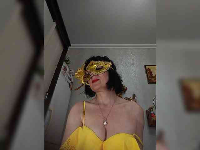 Lilya18 webcam